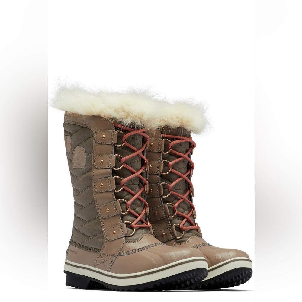 Sorel Tofino II NWT Waterproof Boots SZ 6